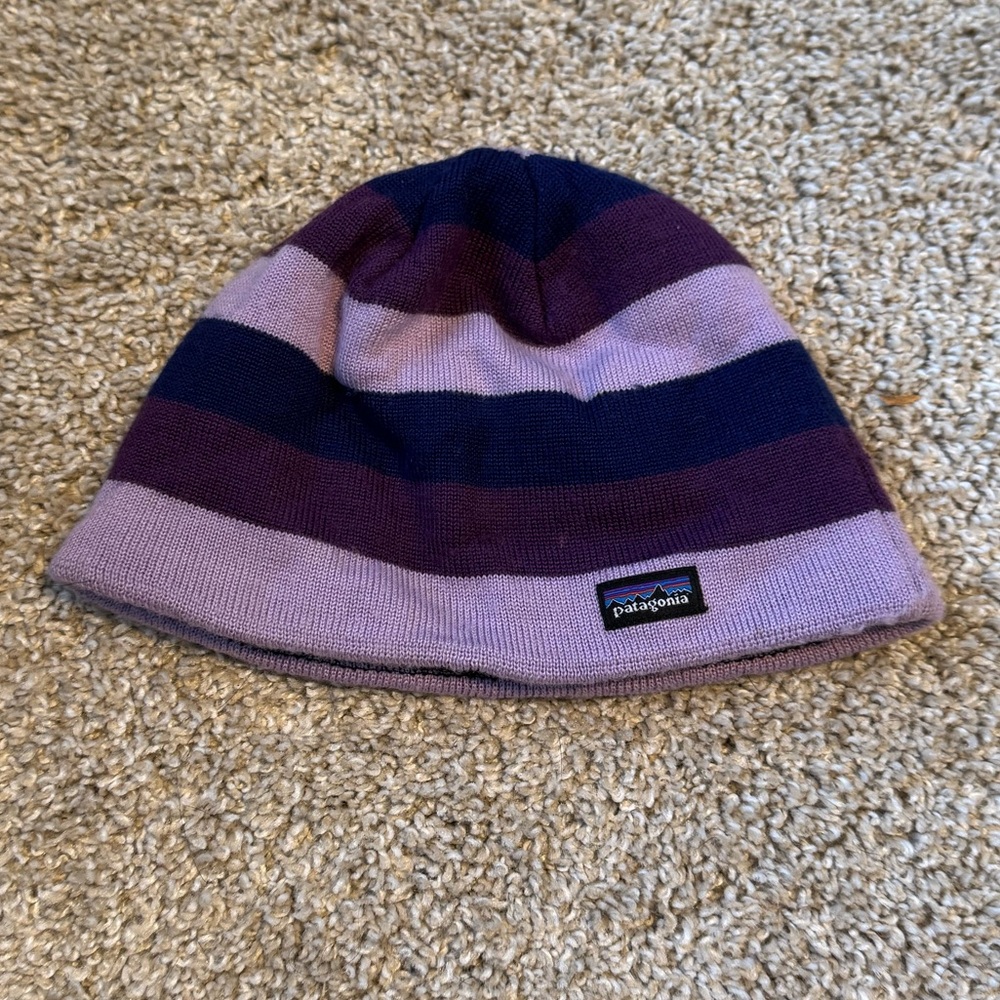 Patagonia Kids Striped Beanie in Light Purple, Dark Purple & Navy